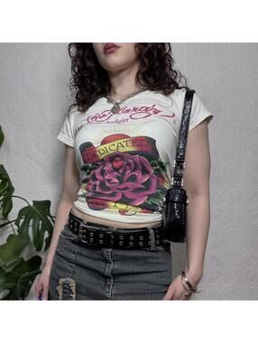 White Ed Hardy Graphic T-shirt Womens Small White w/ Pink Rose Grunge Y2K